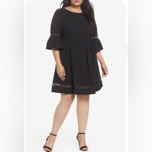 Jessica London black bell sleeve lace lined dress size 16 NWOT